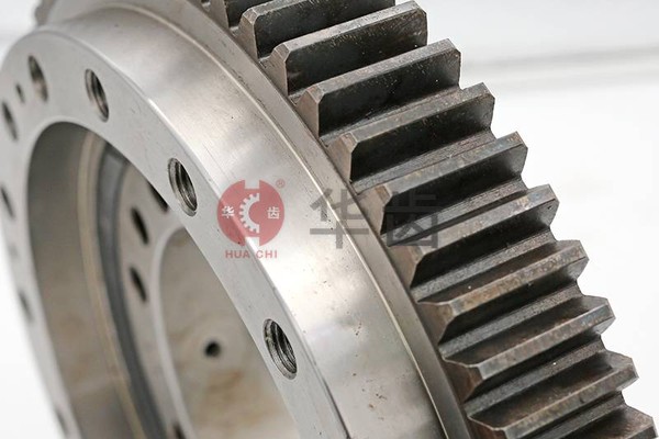 回转支承安装基准面精密加工确保载荷均匀分布